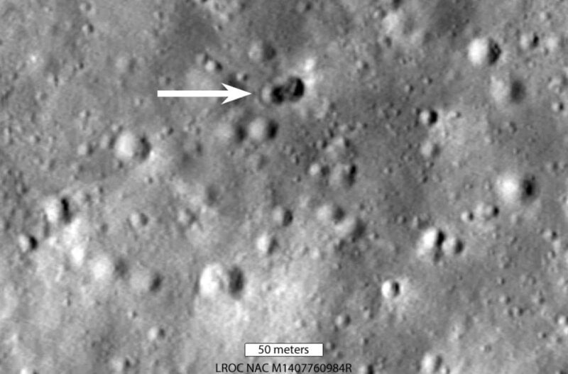 Dobro, ali čija je raketa pogodila Mesec?
