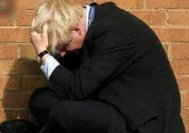 Boris Džonson podneo ostavku na mesto premijera Velike Britanije!!!