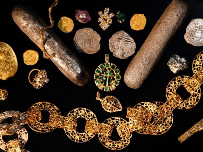 Zlato i dragulji iz olupine španske galije
