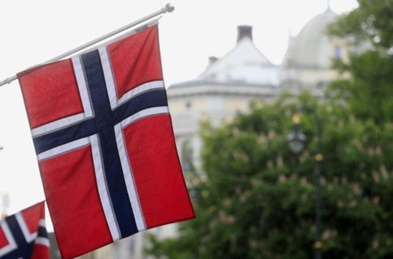 Fajnenšel Tajms - Norveška zbog ekonomske krize može dokrajčiti Evropu