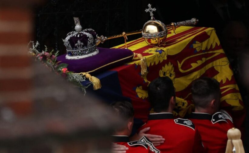 Sahranjena kraljica Elizabeta Druga! Privatnoj ceremoniji sahrane prisustvovali samo članovi kraljevske porodice