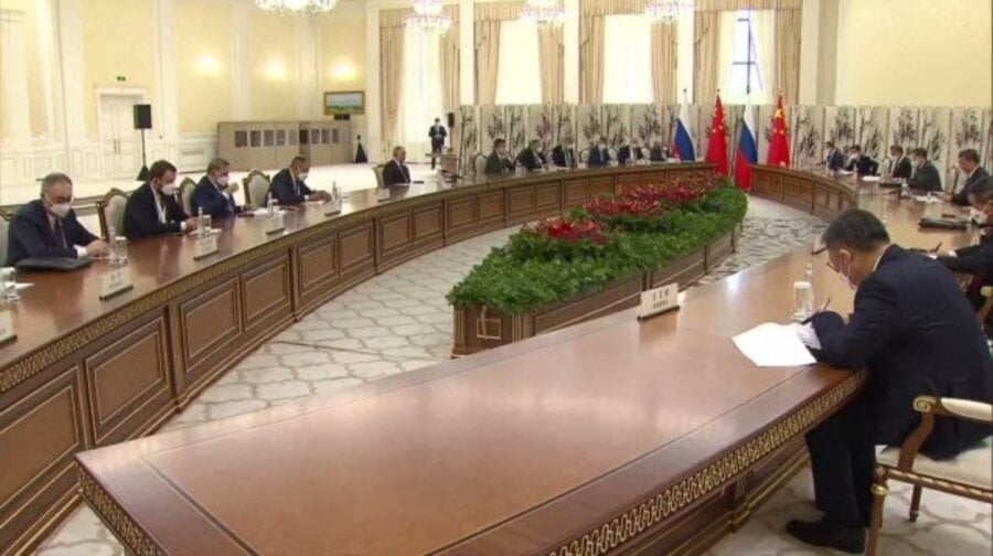 sastali-se-putin-i-si-licem-u-lice