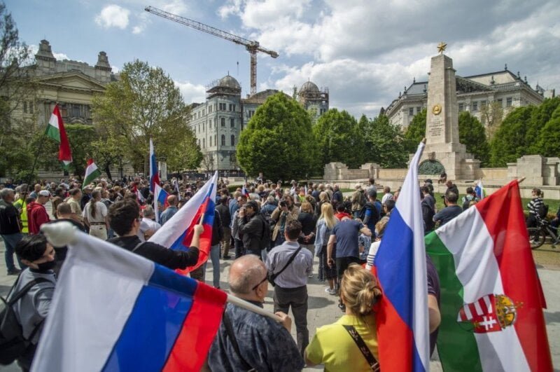 Umorni od Zapada - Mađari veruju da je istina na strani Rusije