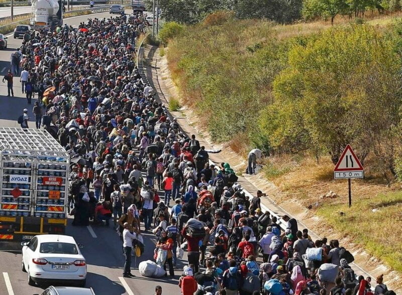 Migrantska kriza: Slovačka šalje svoju policiju na granicu Mađarske