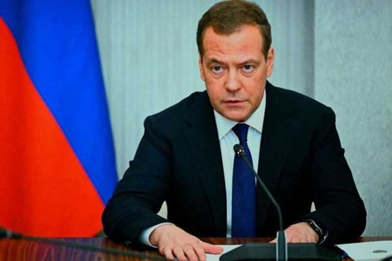 Medvedev Evropi predviđa žalostan ishod