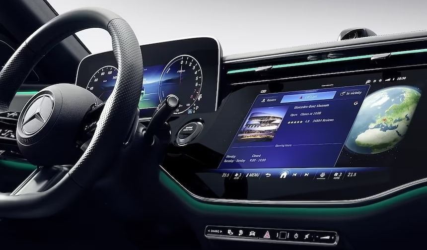 google-i-mercedes-udruzuju-snage-da-integrisu-mape-i-youtube