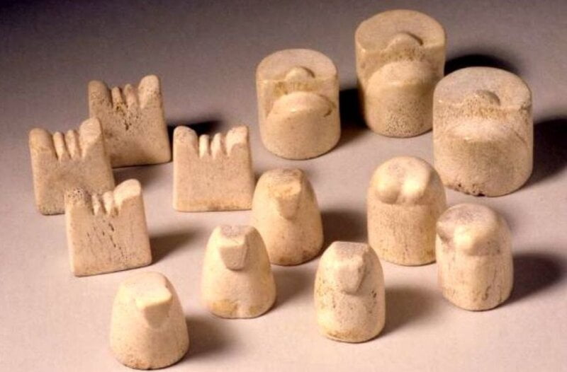 Šah - Otkriveno od čega su srednjovekovne figure izrađene
