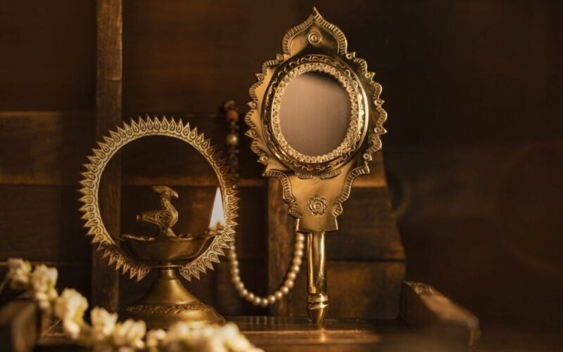 Aranmula Kannadi - Ogledalo koje odražava vaše pravo JA