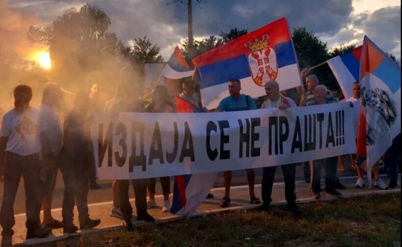 Protesti i litije širom Crne Gore zbog namere Spajića